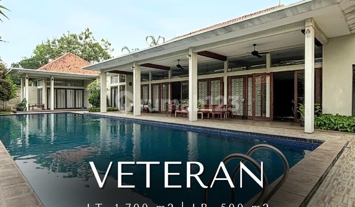 For Sale Rumah Siap Huni Halaman Luas & Hadap Utara - Veteran 1