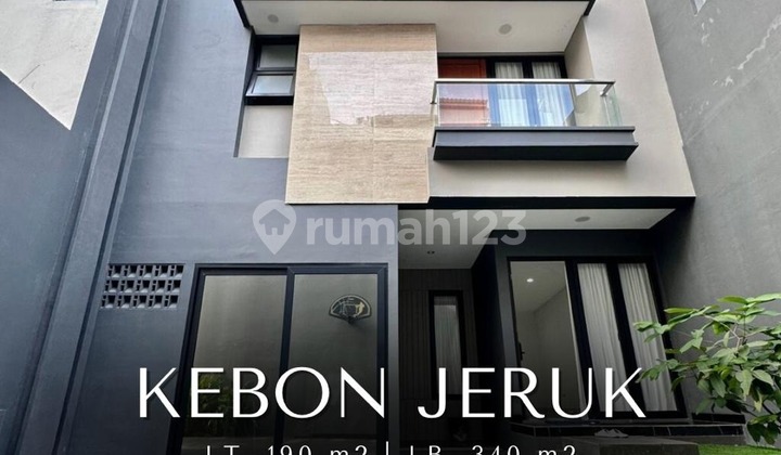 For Sale House in a Complex, Wide Road Row & South-Facing