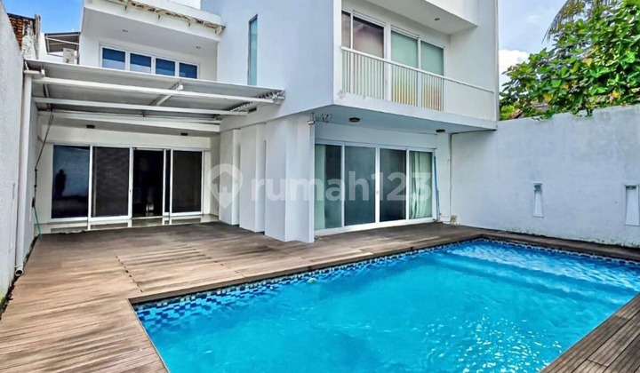 For Sale Modern Minimalist Design Ready to Occupy 2