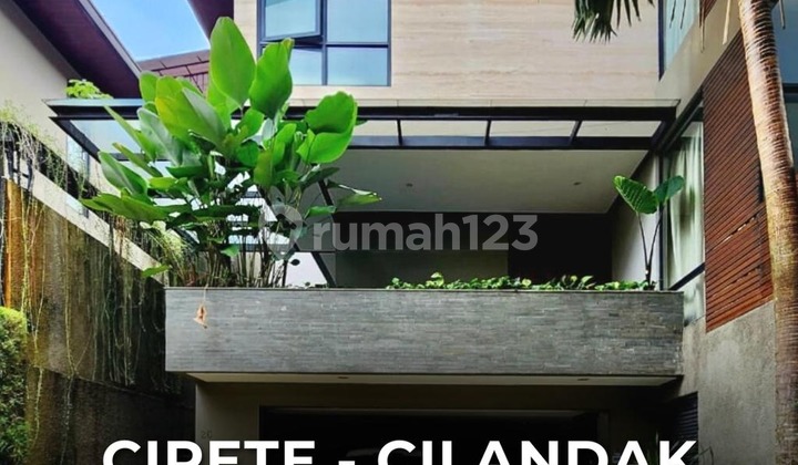 For Sale 3-Story House in Townhouse at Cipete - Cilandak