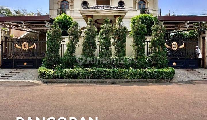 For Sale Luxurious European Classic House 3 Lantai, Bagus, SHM 1