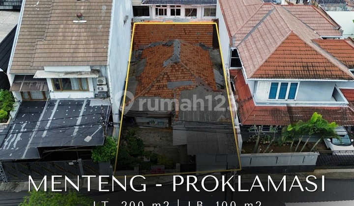 For Sale Rumah Hitung Tanah Lokasi Strategis & Hadap Tenggara