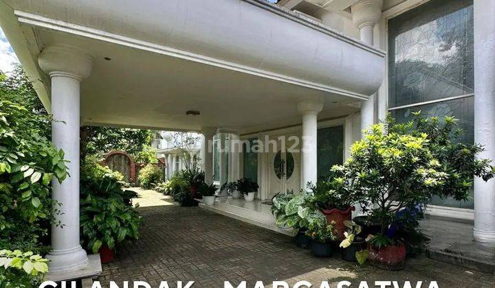 For Sale Modern Classic House Siap Huni di Cilandak Margasatwa 1