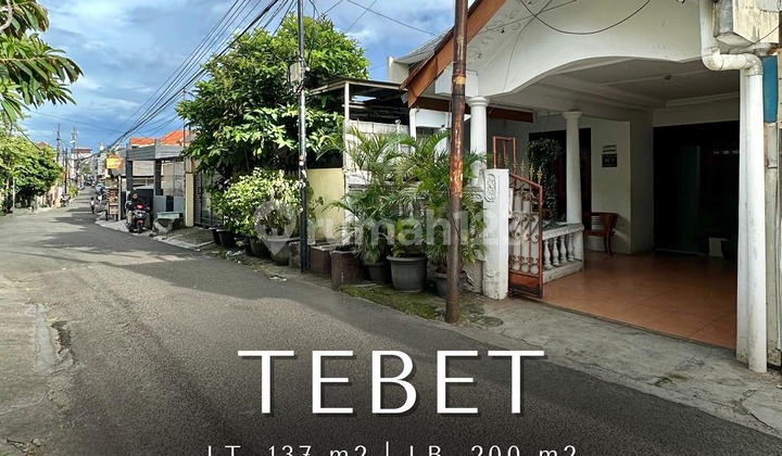 For Sale House Near Kota Kasablanka Mall, Suitable for Boarding