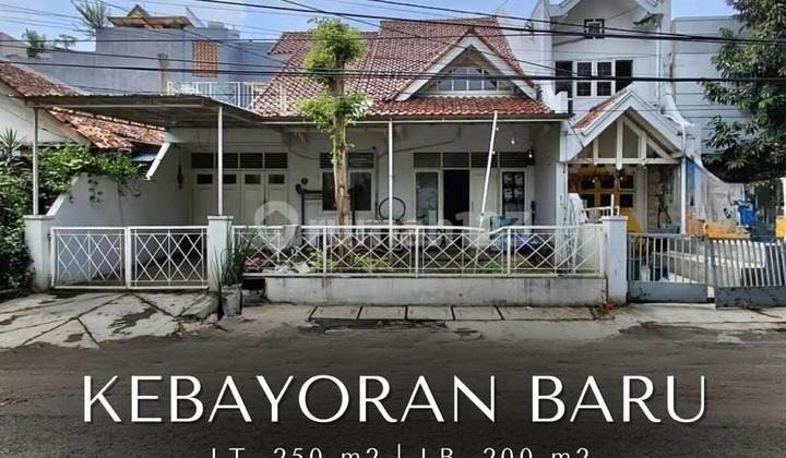 For Sale Rumah 1,5 lantai Hitung Tanah Dekat ke Blok M, Hadap Utara
