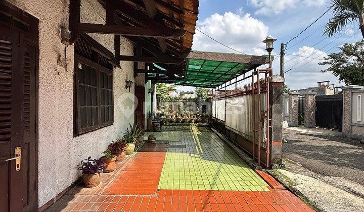 For Sale Single-Story House Comfortable Neighborhood &amp; South-Facing 2