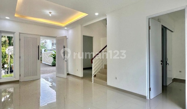 For Sale Rumah Siap Huni Dalam Townhouse Hadap Selatan 2