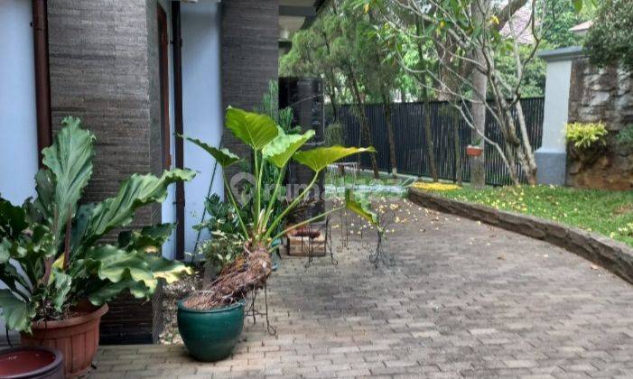 Rumah mewah siap huni rapi dan bersih terawat, didaerah sejuk Sentul City 2