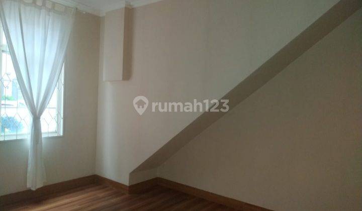 Town House Cantik dekat pintu Toll Karawaci 2