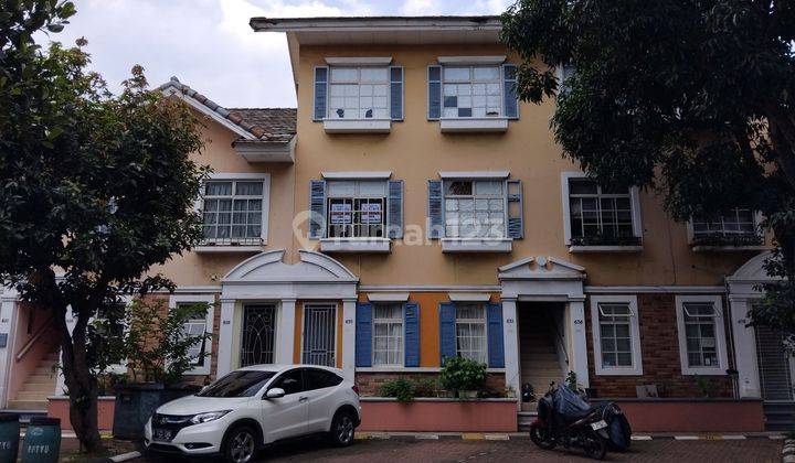 Town House 2 Lantai di Lippo Karawaci Dijual Murah 1