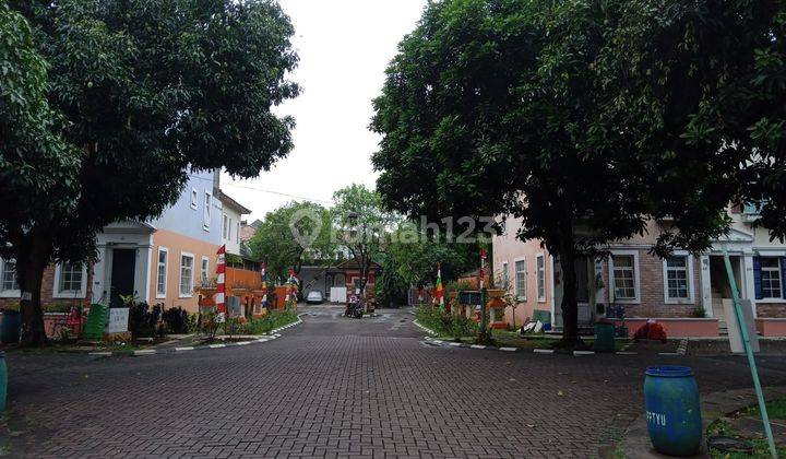 Dijual Townhouse cantik (Hook) dekat toll Karawaci  1