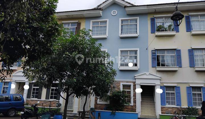 Town House asri 2 lantai dekat pintu toll Karawaci 2