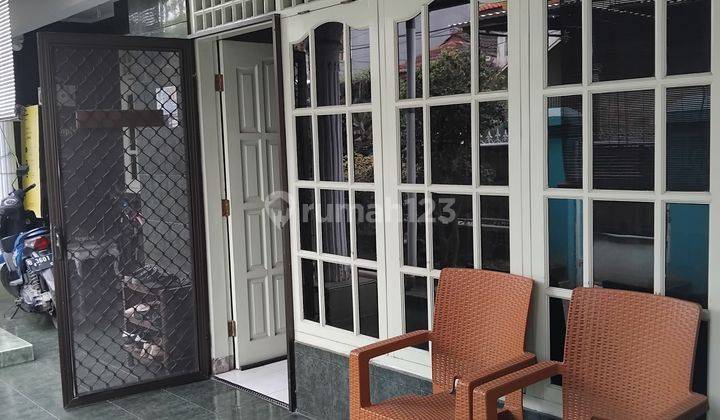 Dijual Murah: Rumah Besar, Siap Huni & Bersih Di Perum 3 2