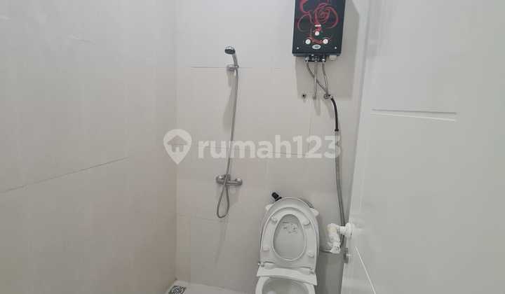 Disewakan Rumah di Taman Kopo Indah 5 Sherwood 4