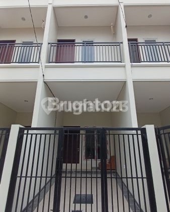 For Sale Rumah Baru 3 Lantai di Duri Kepa Lokasi Strategis