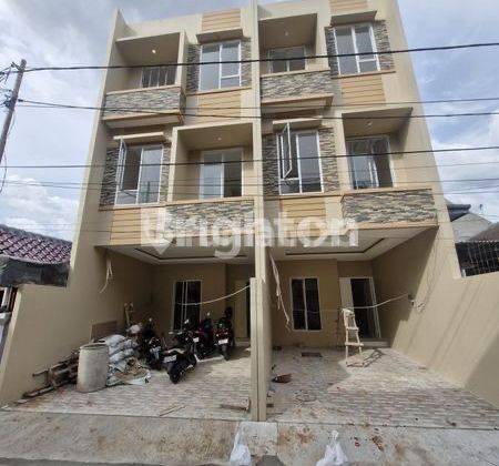 For Sale Rumah Baru Minimalis 3.5 Lantai Di Mandala Tomang  1