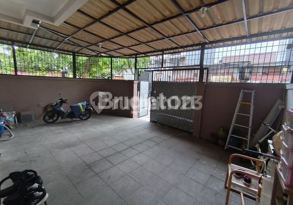For Sale Rumah 3 Lantai Hook di Duri Kepa Jakarta Barat 2