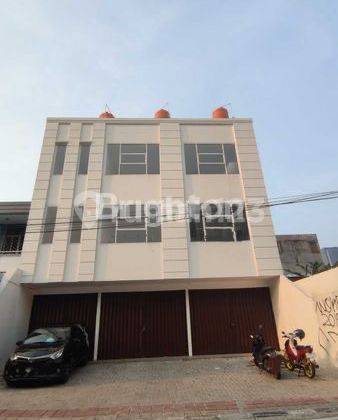 For Sale Ruko 3 Lantai Di Pinggir Jalan Raya Tanjung Duren 1