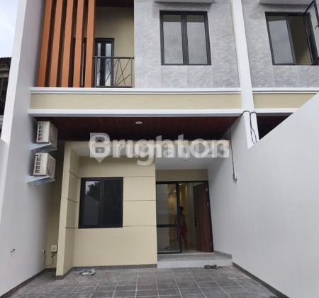 For Sale Rumah Baru 2 Lantai di Meruya Utara Minimalis Modern For Sale Rumah Baru 2 Lantai di Meruya Utara Minimalis Modern