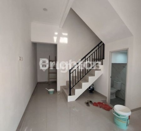 For Sale Rumah Minimalis 3 Lantai di Tanjung Duren Row Lega 2
