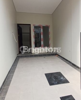 For Sale Rumah Baru 3 Lantai di Duri Kepa Lokasi Strategis 2