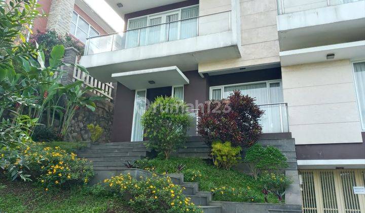 For Sale Rumah Mewah Terawat di Dago Pakar Golf 3 Bandung 2