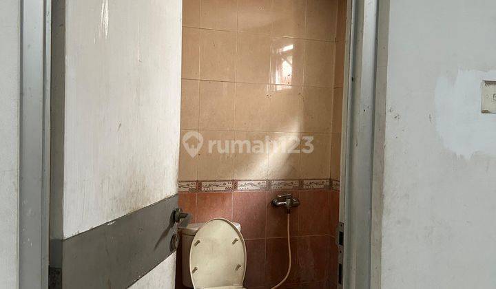 Ruang Usaha Mainroad di Lemahneundeut Bandung 2