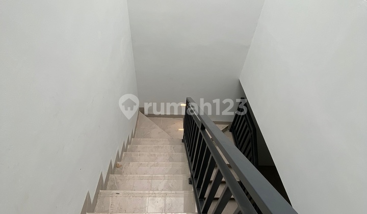 Ready 2 Unit Ruko Baru di Jl Jendral Sudirman Bandung 6