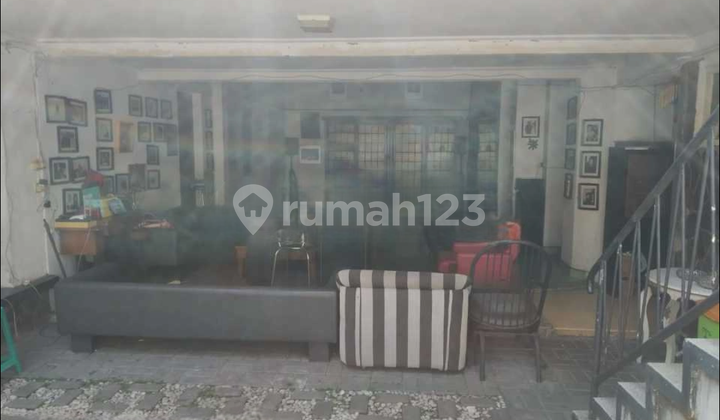 MURAH! Rumah Mainroad bisa untuk Usaha di Supratman Bandung 2