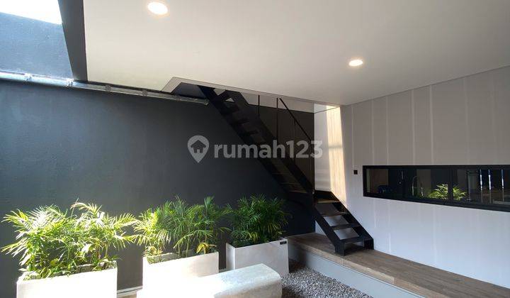 Rumah Baru Luxury Nilapadmi Residence Kota Baru Parahyangan 2