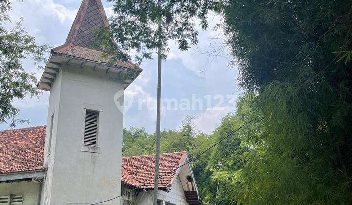 DIJUAL BANGUNAN HITUNG TANAH MENTENG