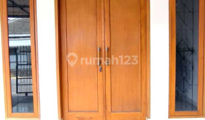 Dijual Rumah Nyaman Siap Huni Lokasi Strategis di Kembar Bandung Dijual Rumah Nyaman Siap Huni Lokasi Strategis di Kembar Bandung