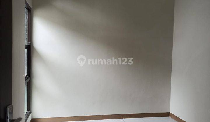 Rumah Baru Unfurnished di Taman Kopo Katapang, Bandung 5