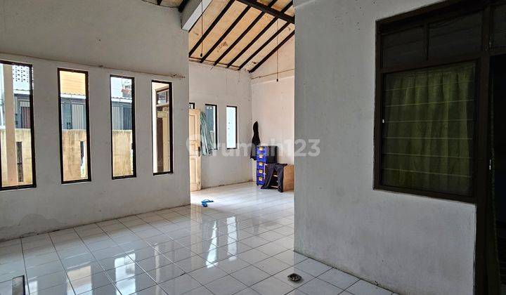 Disewakan Rumah layak huni taman kopo indah 1 bisa untuk home industri 4