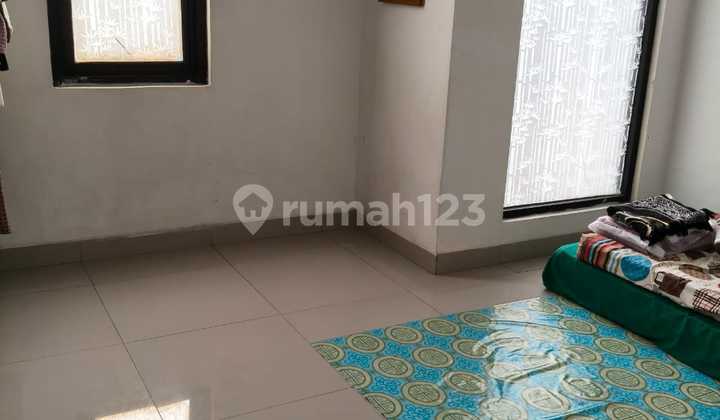 Disewakan Rumah 2 Lantai Siap Huni Lokasi di Komplek Grand Imperial Bojongsoang Bandung