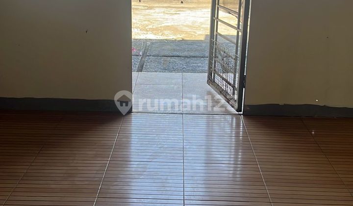 Dijual Ruko 2,5 Lantai Siap Pakai Lokasi di Mainroad Melong Bandung