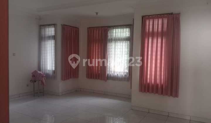 Dijual Rumah Bagus 2 Lantai Nyaman Siap Huni Lokasi di Komplek Dadali Bandung Dijual Rumah Bagus 2 Lantai Nyaman Siap Huni Lokasi di Komplek Dadali Bandung
