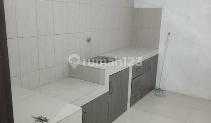 For Rent: Super Comfortable Modern Minimalist Residence, Price Negotiable, Strategic Location in Taman Cibaduyut Indah, Bandung 2