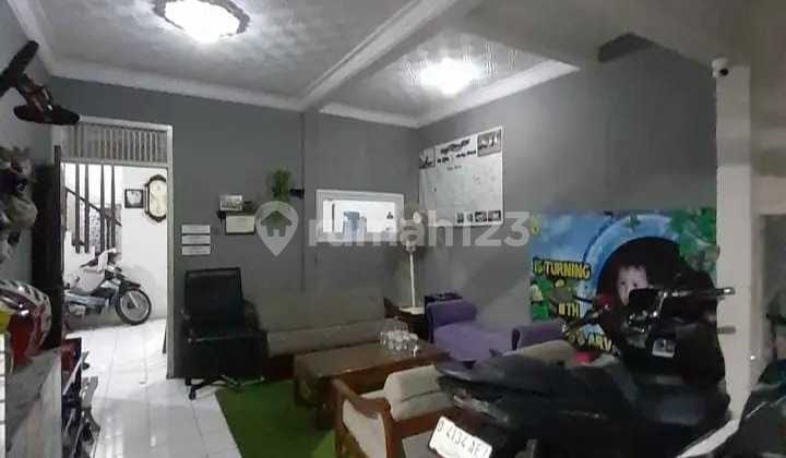 Dijual Rumah Nyaman Siap Huni Lokasi startegis di Babakan Surabaya Kiaracondong Bandung