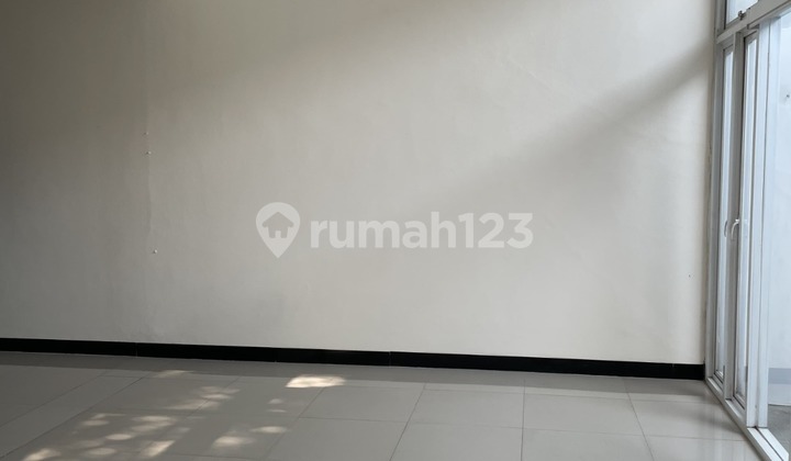 For Rent Minimalist House Ready to Occupy in Taman Kopo Indah 5 Cluster, Bandung For Rent Minimalist House Ready to Occupy in Taman Kopo Indah 5 Cluster, Bandung
