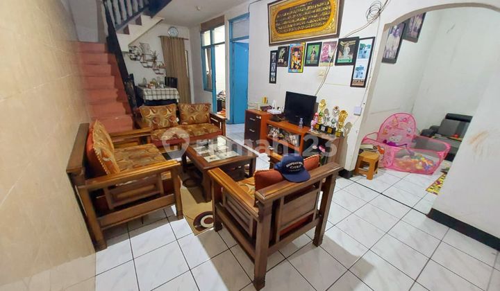 Dijual Rumah cocok untuk usaha Lokasi startegis di Melong Cijerah Bandung