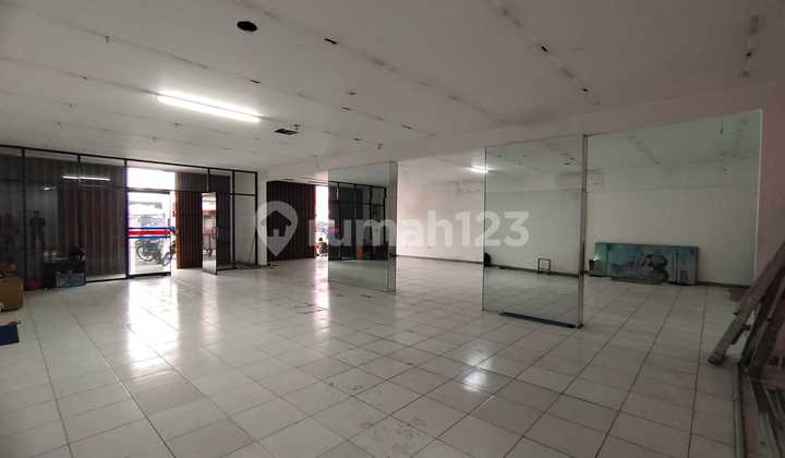 Dijual Ruko Hook 4 Lantai Siap Pakai Lokasi di Daerah Ramai Margaasih Nanjung Bandung Dijual Ruko Hook 4 Lantai Siap Pakai Lokasi di Daerah Ramai Margaasih Nanjung Bandung