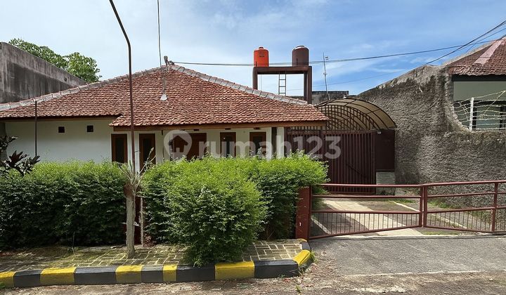 Disewakan Rumah Nyaman Siap Huni Lokasi di Sayap Cikutra Awiligar Bandung