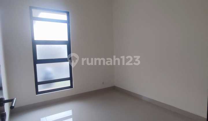 Disewakan Rumah Baru Siap Huni Lokasi di Podomoro Park Buah Batu Bandung
