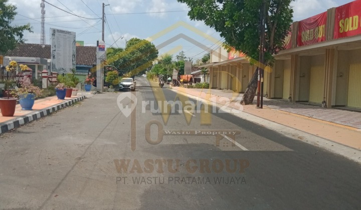 Miliki Ruko Modern Di Tepi Jalan Kebonarum 5