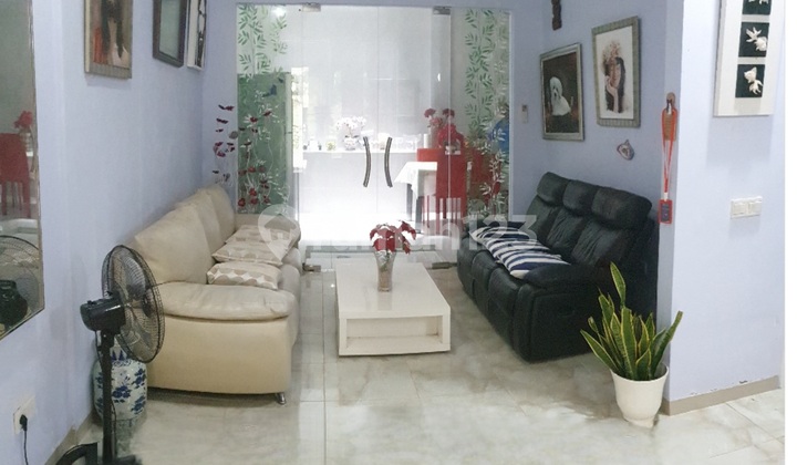 Rumah Dikawasan Yang Asri, Bsd 1