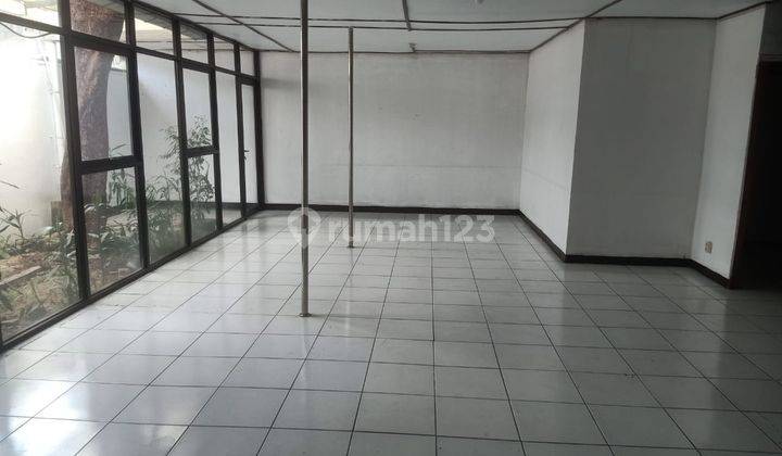 Rumah Disewakan Jalan Sutami Parkir Luas 6