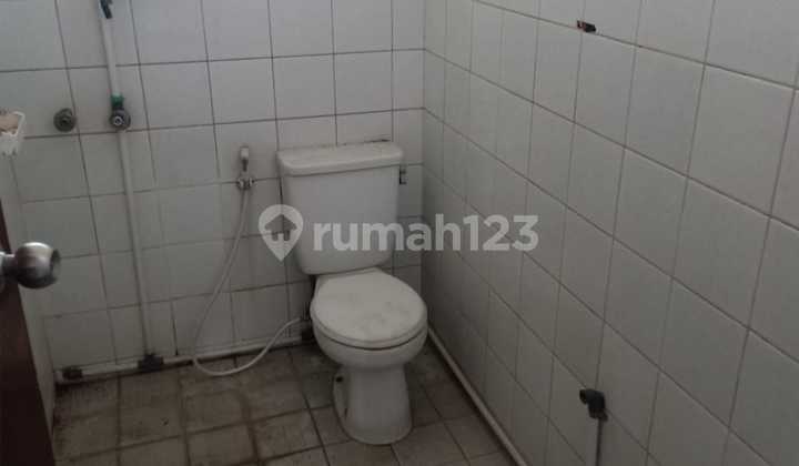 Rumah Disewakan Jalan Sutami Parkir Luas 7
