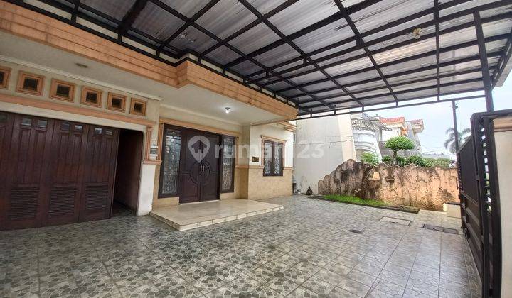 Rumah Mewah Boulevard di Taman Surya Siap Huni 1