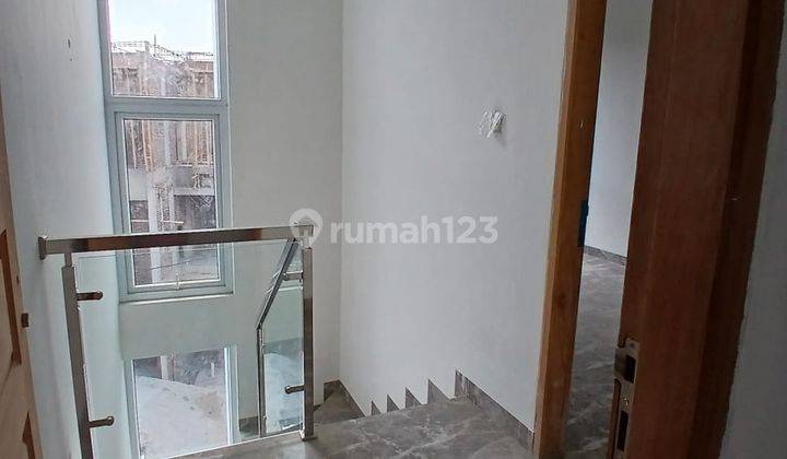 Dijual Rumah Baru Cantik Di Taman Surya 5 2